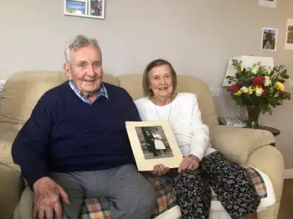 Josephine und Aubrey Langley aus Cardiff sind seit 63 Jahren verheiratet.