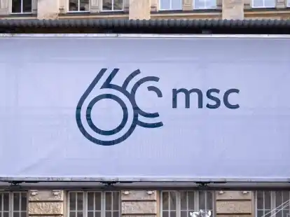 Das Logo der Münchner Sicherheitskonferenz. Im Hotel Bayerischer Hof kommen von Freitag bis Sonntag rund 50 Staats- und Regierungschefs und mehr als 100 Minister aus aller Welt zusammen.