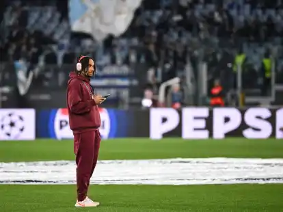 Derzeit einer von f&uuml;nf ausgefallenen Spielern der Bayern: Au&szlig;enverteidiger Sacha Boey.