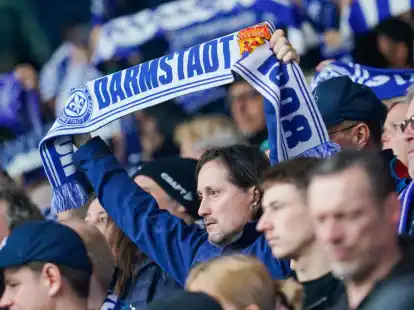 Gegen den VfB Stuttgart erleidet der SV Darmstadt 98 eine 1:2 (0:1)-Niederlage.