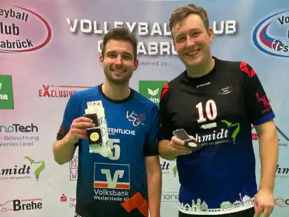 MVPs unter sich: die Zuspieler Jannik Koenigs von der VSG (links) und Florian Westphal vom VC Osnabrück.