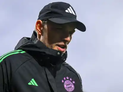 Thomas Tuchel hat mit seinem FC&nbsp;Bayern M&uuml;nchen drei Pflichtspiele hintereinander verloren.