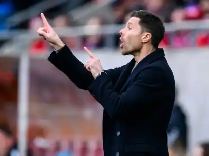 Leverkusens Erfolgstrainer Xabi Alonso ist auch f&uuml;r andere Clubs interessant geworden.