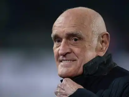 Gesch&auml;ftsf&uuml;hrer von Hannover 96 Martin Kind rechnet mit einem Schaden f&uuml;r den den deutschen Fu&szlig;ball, sollte der DFL-Deal nicht zustande kommen.