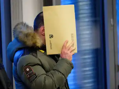 Der zweite T&auml;ter ist wegen des S&auml;uranschlags auf Bernhard G&uuml;nther zu einer langj&auml;hrigen Haftstrafe verurteilt worden.