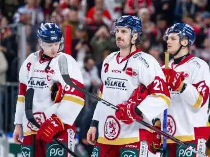 Die D&uuml;sseldorfer EG kassierte in Wolfsburg eine heftige Pleite.