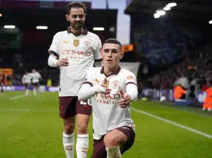 Phil Foden (r) war der Matchwinner f&uuml;r Manchester City.