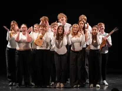 Begeisterten mit ihrer Performance: die Scheiß-Mariedl (Jugendclub des Oldenburgischen Staatstheaters)