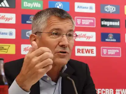 Bayern Münchens Vereinspräsident Herbert Hainer wurde als Aufsichtsratschef bestätigt.