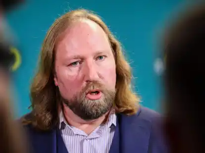 Nach Meinung von Anton Hofreiter handeln Scholz und Macron unverantwortlich.