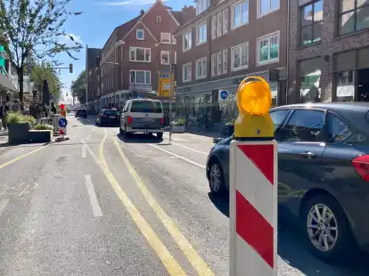 Die Neutorstra&szlig;e in Emden war lange ein Versuchsfeld f&uuml;r den Innenstadtverkehr.