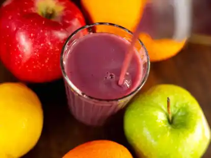 Sollte man Obst sollte wirklich besser mit Schale essen?