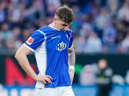 Darmstadts Matej Maglica war nach der Niederlage frustriert.