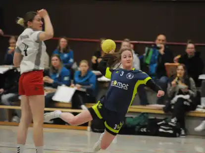 Die Handballerinnen der HSG Unterweser waren auch am Wochenende nicht zu stoppen. Jana Seedorf warf neun Tore.