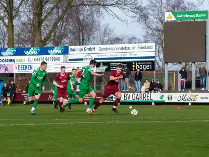 Der BV Garrel (grüne Trikots) verlor am Sonntag sein Heimspiel gegen den SC Melle mit 1:2.