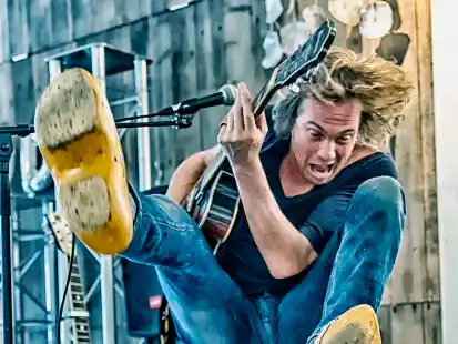 Ralph de Jong tritt in der Westersteder Wunderbar auf.