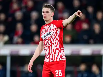 Ginter meldete sich beim 2:2 gegen den FC Bayern M&uuml;nchen in der Startelf zur&uuml;ck.