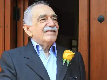 Der Literaturnobelpreistr&auml;ger Gabriel Garc&iacute;a M&aacute;rquez 2014  vor seinem Haus in Mexiko-Stadt.