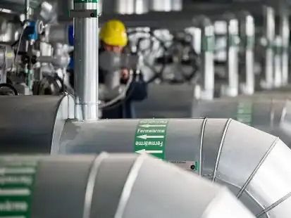 Fernw&auml;rme, W&auml;rmepumpen und der Abschied von der Gasheizung: Mit einer kommunalen W&auml;rmeplanung senden St&auml;dte und Gemeinden ein Signal an Hausbesitzer, Handwerk und Energieversorger, wie eine Region k&uuml;nftig mit W&auml;rme versorgt werden soll.