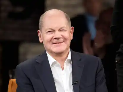 In der Talkshow &laquo;3nach9&raquo; lobt Bundeskanzler Olaf Scholz die Arbeit der Ampel-Koalition.