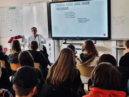 Christoph Rickels berichtet &uuml;ber Gewaltpr&auml;vention an der Oberschule Hohenkirchen