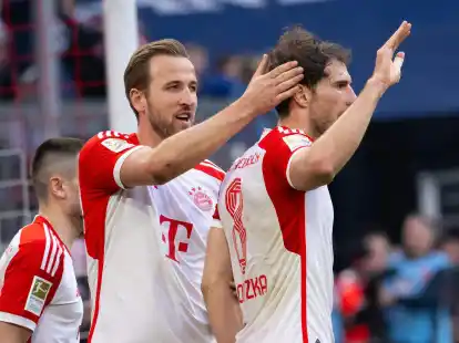 Leon Goretzka (r) steuerte zum 8:1 gegen Mainz zwei Tore und zwei Vorlagen bei.