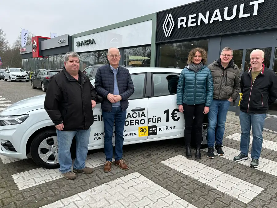 ForsythienSonntag in Emstek Auto als Hauptgewinn geht nach Cloppenburg