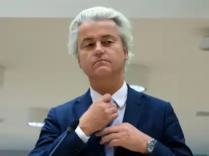 Wilders sagt, er mache den Weg frei f&uuml;r eine rechte Koalition und eine Politik, die auf weniger Immigration und Asyl ziele.