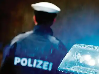 Die Polizei wurde zu einem Unfall auf der A29 zwischen Sandkrug und Oldenburg-Ost gerufen.