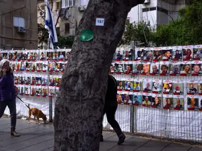 Am 7. Oktober hat die Hamas im Zuge eines Massakers in Israel rund 250 Menschen verschleppt.