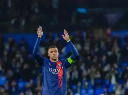 PSG-Star Kylian Mbapp&eacute; gelangen drei Tore.