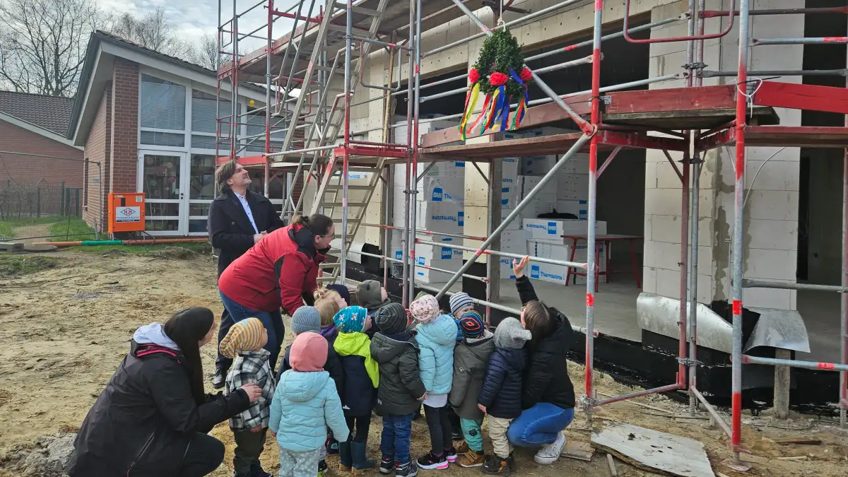 Stadt Nordenham schafft zusätzliche Krippenplätze: Anbau der Kita Mitte