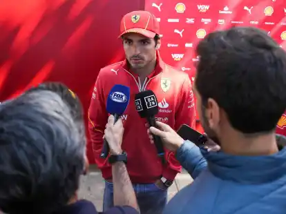 Ferrari-Pilot Carlos Sainz hofft auf einen Einsatz beim Gro&szlig;en Preis von Australien.
