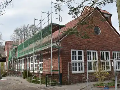 In der Friedeburger Kindertagesst&auml;tte Am Glockenturm wird in den kommenden Wochen das Obergeschoss ausgebaut, um Platz f&uuml;r Mitarbeiter- und Therapier&auml;ume zu schaffen.
