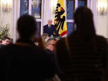 Propal&auml;stinensische Demonstranten unterbrechen die Rede von Bundespr&auml;sident Frank-Walter Steinmeier in Leipzig.