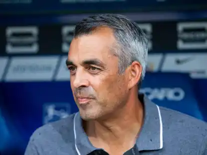 Robin Dutt h&auml;lt Ex-Profi Julian Schuster als neuen Freiburg-Trainer f&uuml;r die richtige Wahl.