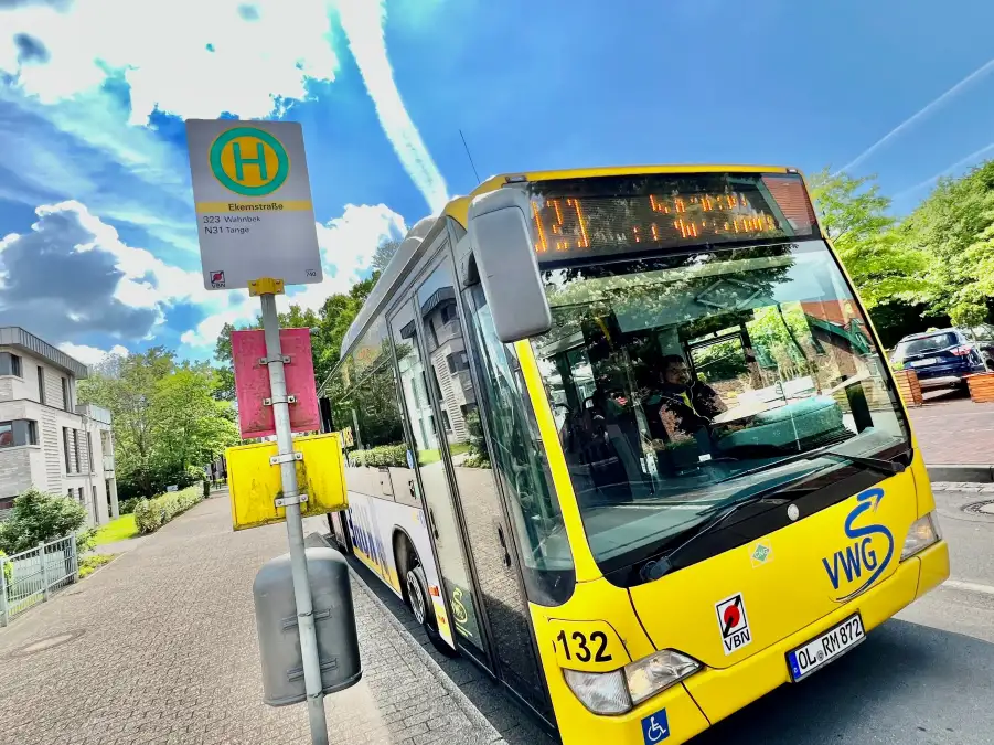 Oldenburg Busse fahren auch nach Osterferien nach Ferienfahrplan