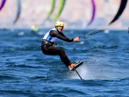Erreichte bei der EM in Spanien den achten Platz: Kitesurfer Jannis Maus aus Oldenburg