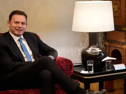 Der neue portugiesische Ministerpr&auml;sident Lu&iacute;s Montenegro steht vor einer schwierigen Amtszeit.