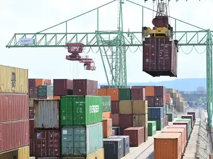 F&uuml;hrende Wirtschaftsforschungsinstitute haben ihre neue Konjunkturprognose vorgestellt (Symbolbild).