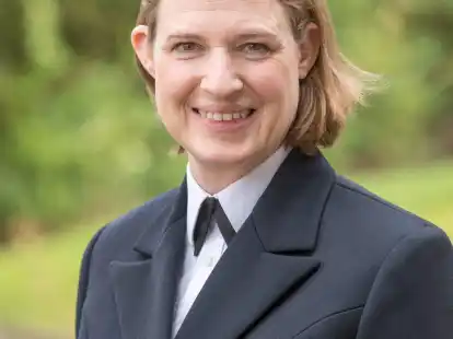 Folgt als Kommandeurin auf Fregattenkapit&auml;n Carsten Schl&uuml;ter:&nbsp;Inka von Puttkamer.