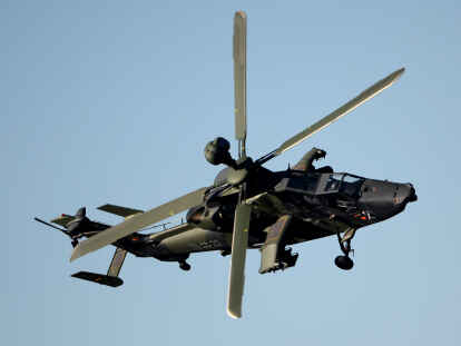 Hubschrauber der Bundeswehr haben am Donnerstag das Oldenburger Land überflogen. (Symbolbild)