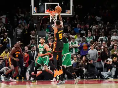 Nahm den entscheidenden Wurf in der Verl&auml;ngerung: Atlantas Dejounte Murray (5).