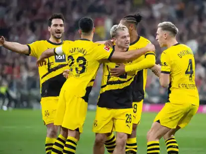 Borussia Dortmund siegt gegen den FC Bayern M&uuml;nchen.