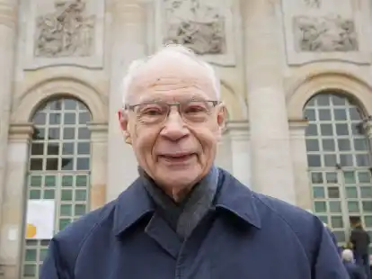 Hans Joachim Meyer ist tot. Der f&uuml;here ZdK-Pr&auml;sident ist im Alter von 87 Jahren gestorben.