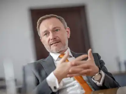 Finanzminister Christian Lindner sieht ab 2028  finanzielle Spielr&auml;ume f&uuml;r den Verteidigungsetat.