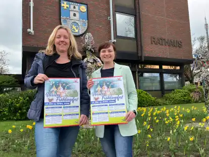 Pr&auml;sentierten das Programm: Meike Knop (Gesch&auml;ftsf&uuml;hrerin Stadtmarketing Varel) und Yvonne Uhr (neue Marktmeisterin).