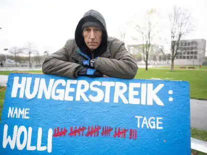 Aktivist Wolfgang Metzeler-Kick befindet sich seit dem 7. M&auml;rz im Hungerstreik.