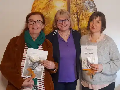 Sie begleiten Trauernde auf ihrem Weg: (von links) Gretel Neubauer, Renate Harms und Frauke Bergmann Paslat.