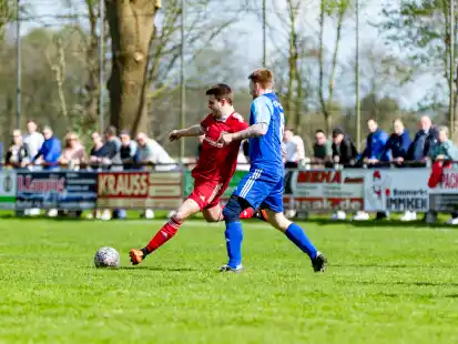 Der STV Bar&szlig;el (blaues Dress) musste bei der Viktoria eine empfindliche 0:3-Schlappe einstecken.
